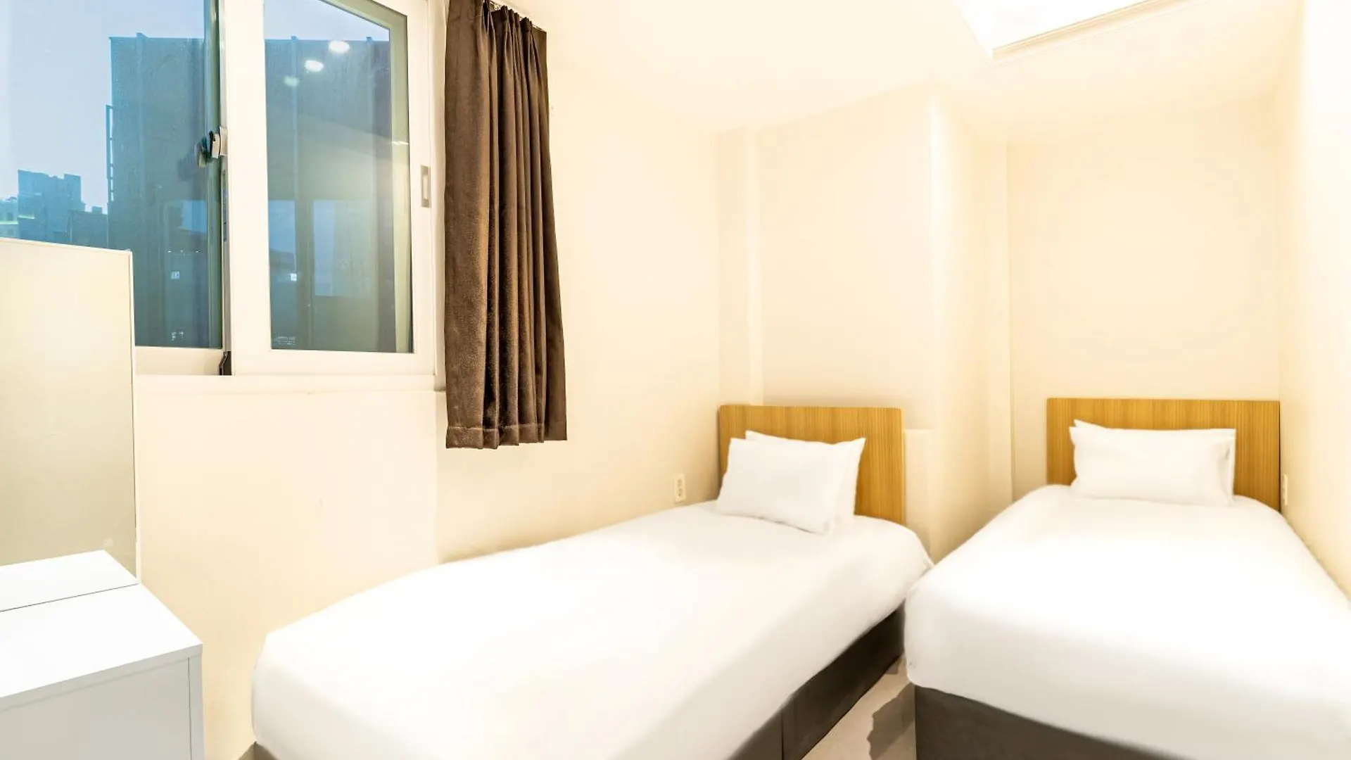 U Stay Myeongdong Seoul Hotel